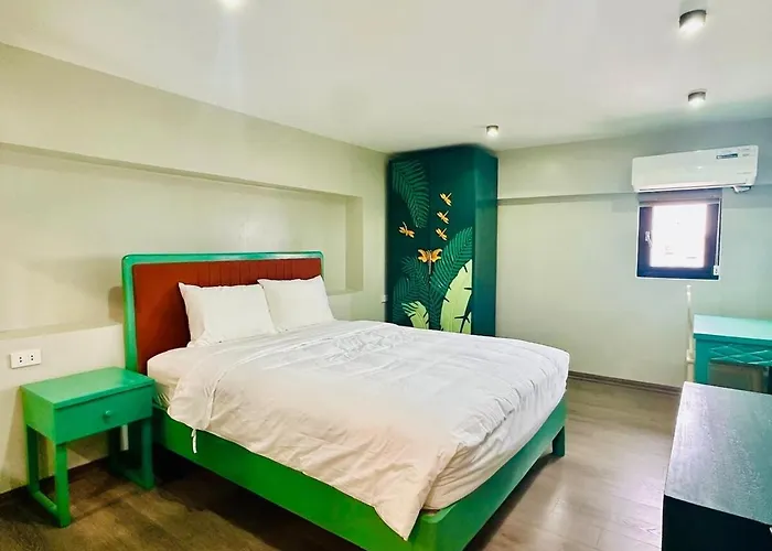 Moc Sky Penthouse Ha Long, New Life Tower *