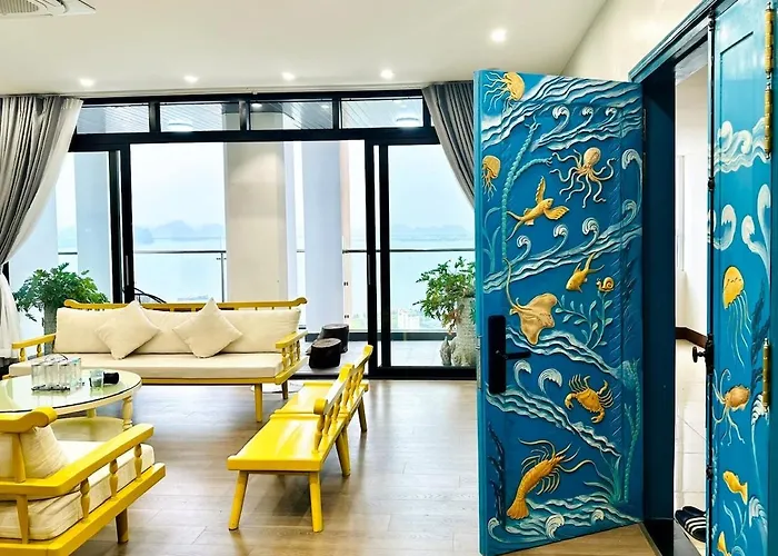 Moc Sky Penthouse Ha Long, New Life Tower * Ha Long