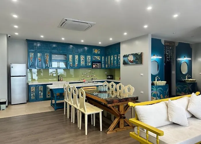 Moc Sky Penthouse Ha Long, New Life Tower * Ha Long