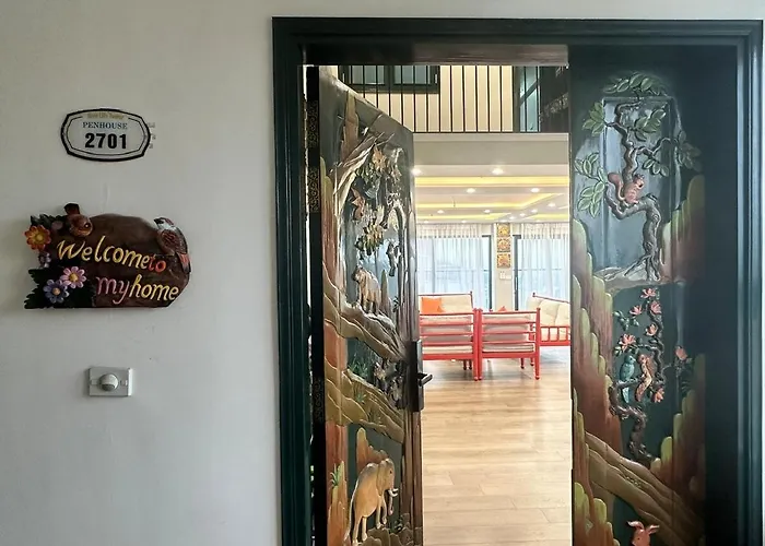 Apartment Moc Sky Penthouse Ha Long, New Life Tower