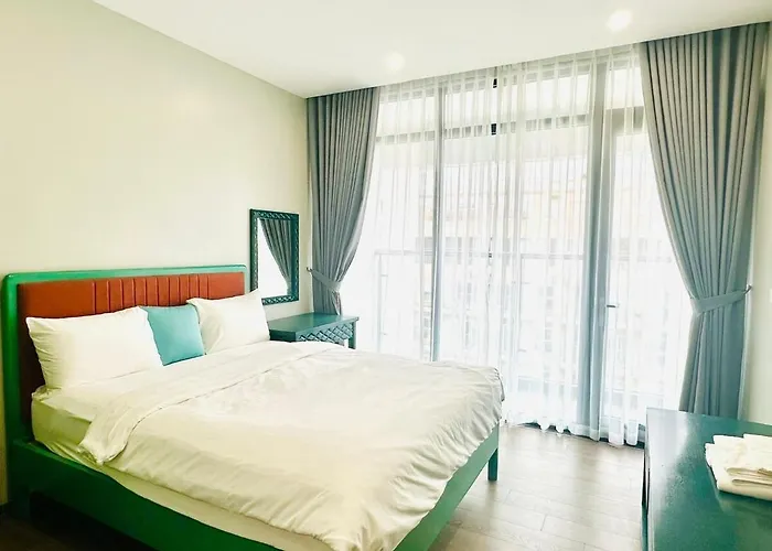 Moc Sky Penthouse Ha Long, New Life Tower Ha Long
